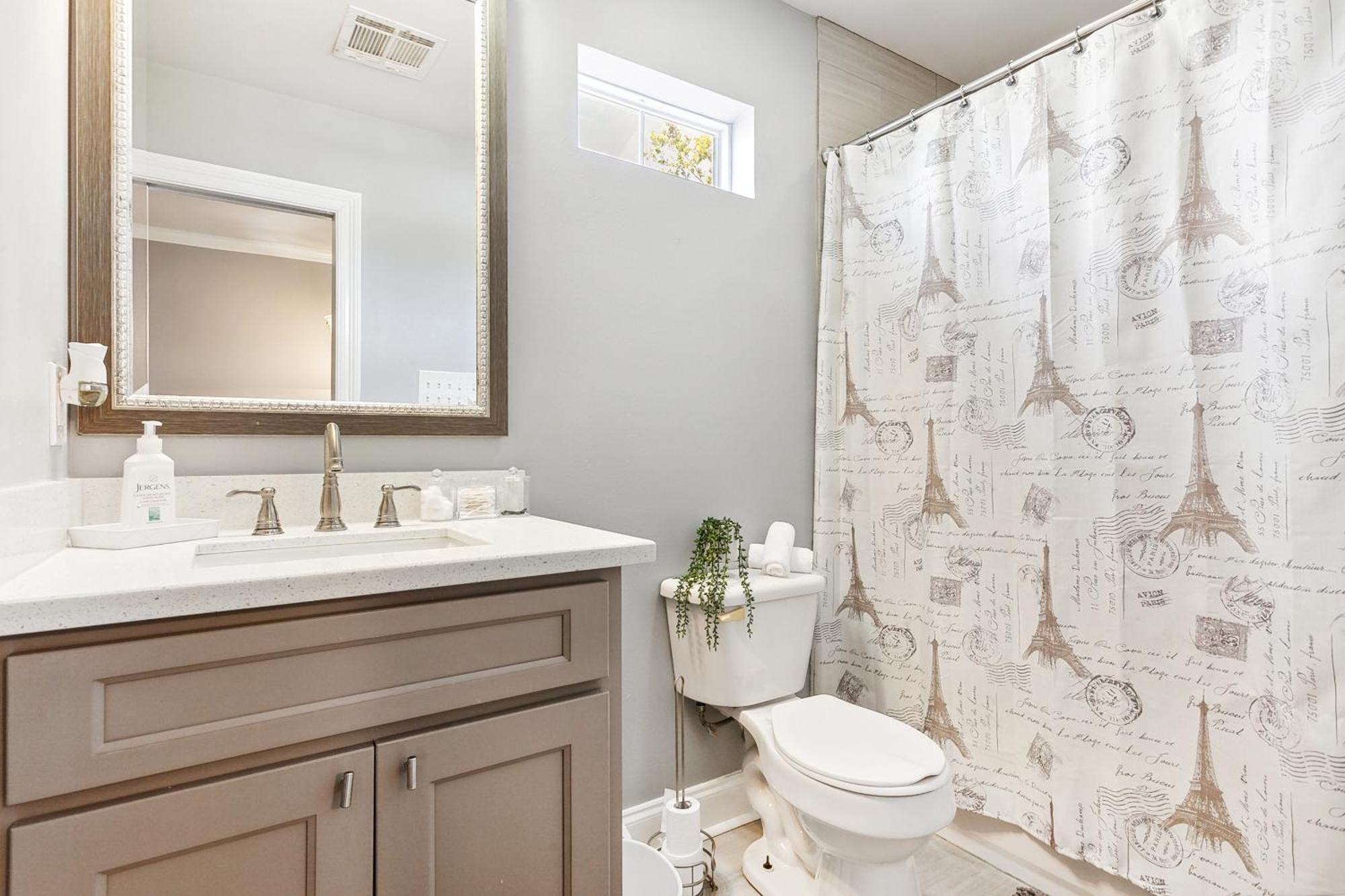 Amazing 3Bedroom Townhome, In Historic Dryade City New Orleans  Kültér fotó
